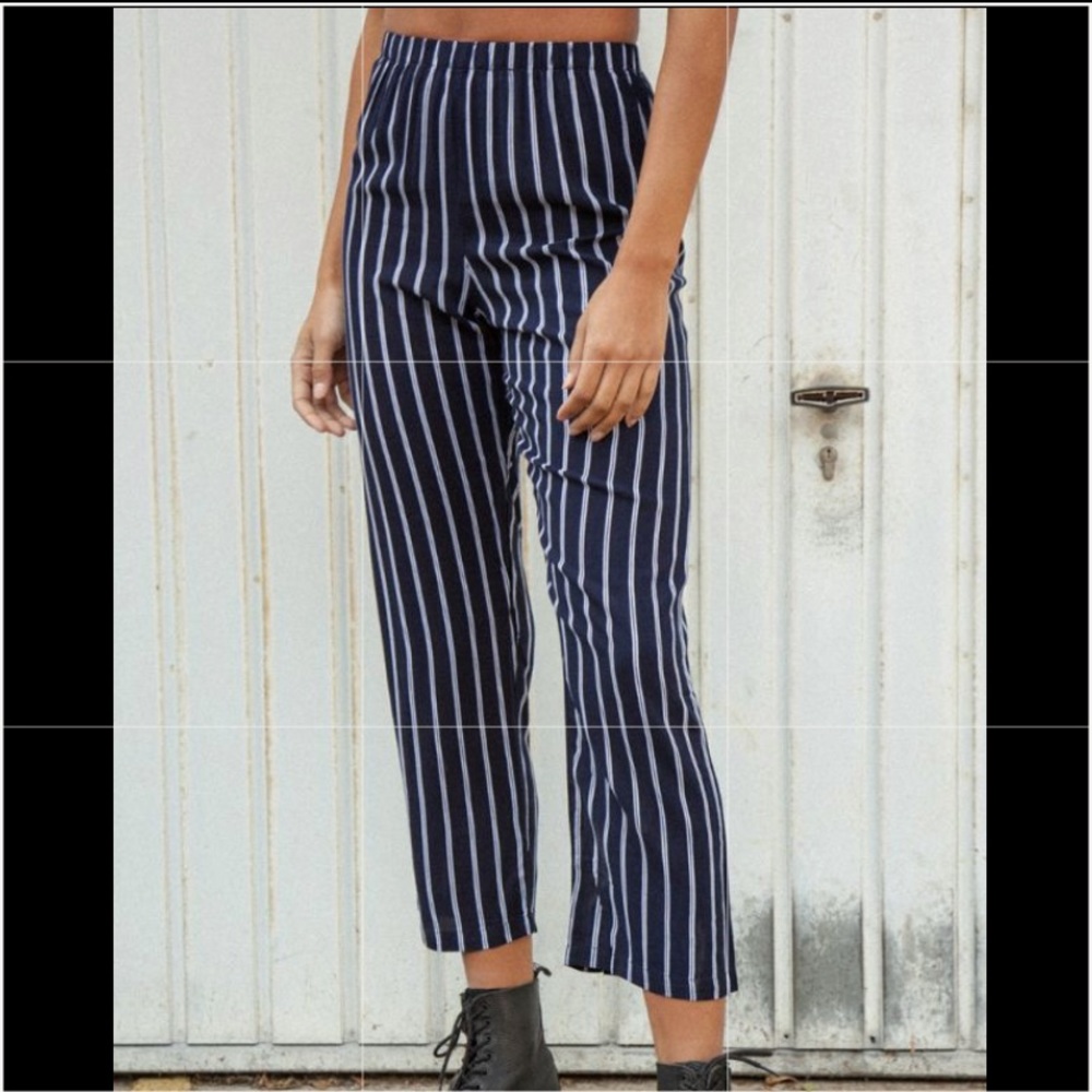 Brandy Melville blue/white striped Frankie pants